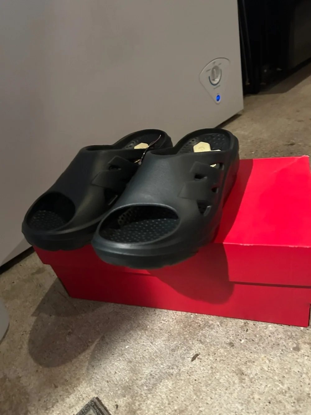 New Balance NIB Fresh Foam RCVRY Super Comfy Black Neutral Women's Slide Sandals